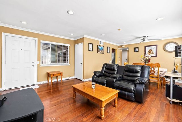 409 N Via Roma, Anaheim, CA 92806