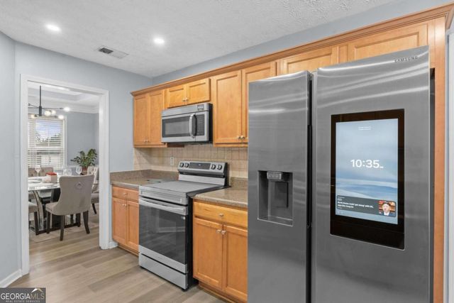 40 Pine Shadow Circle, Covington, GA 30016