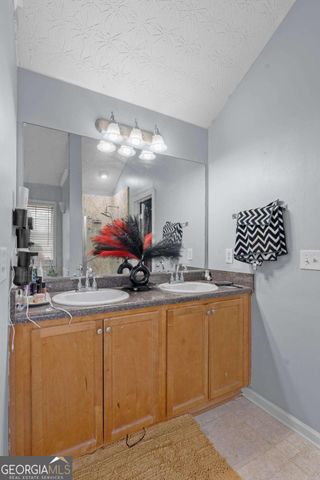 40 Pine Shadow Circle, Covington, GA 30016