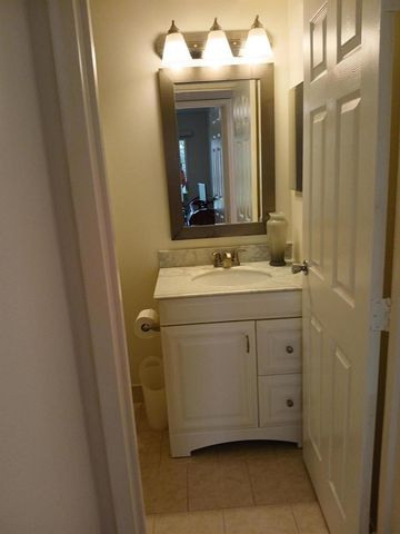 92 Seville Drive, Delray Beach, FL 33446