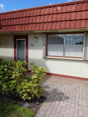 92 Seville Drive, Delray Beach, FL 33446