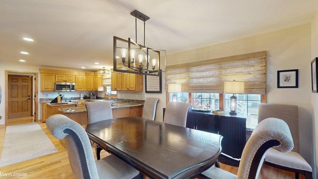 29420 Grandview Street, Harrison Twp, MI 48045