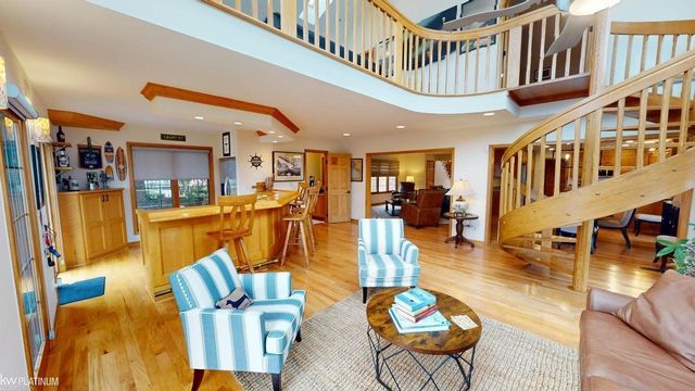 29420 Grandview Street, Harrison Twp, MI 48045