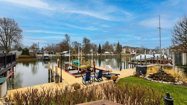 29420 Grandview Street, Harrison Twp, MI 48045