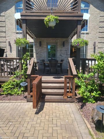 29420 Grandview Street, Harrison Twp, MI 48045