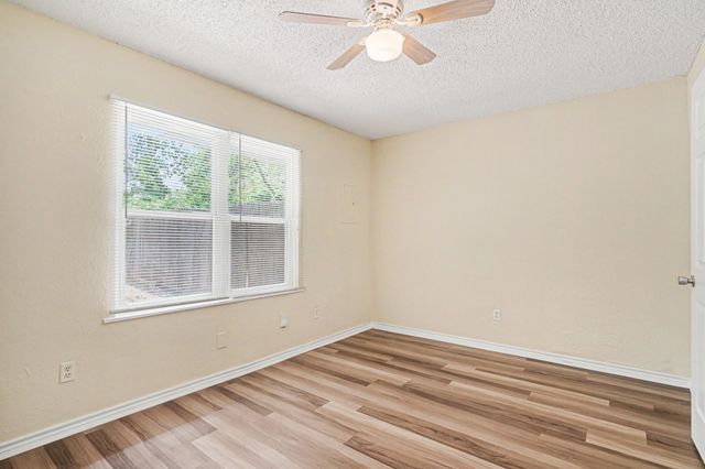1811 Lipscomb Street, Fort Worth, TX 76110