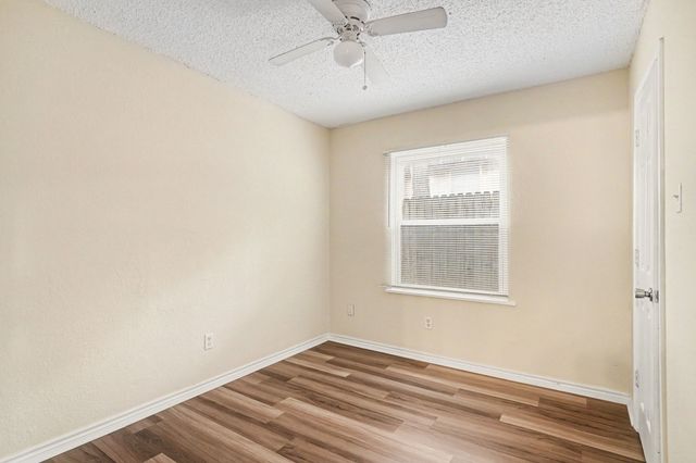 1811 Lipscomb Street, Fort Worth, TX 76110