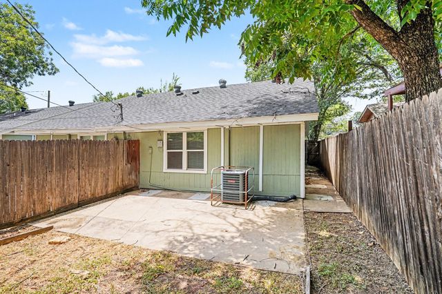 1811 Lipscomb Street, Fort Worth, TX 76110