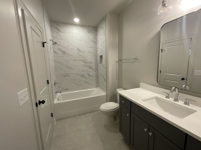 7532 Sutcliff Drive, College Grove, TN 37046