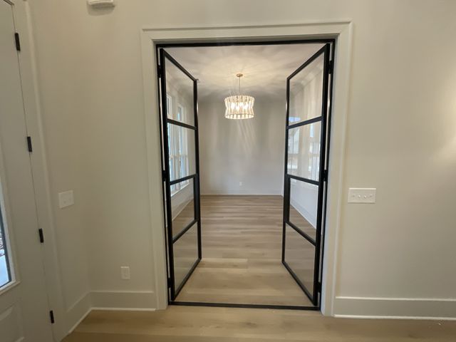 7532 Sutcliff Drive, College Grove, TN 37046