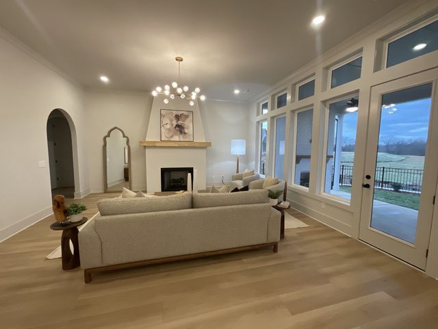 7532 Sutcliff Drive, College Grove, TN 37046