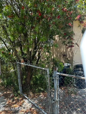 1753 W 12TH Street, Jacksonville, FL 32209
