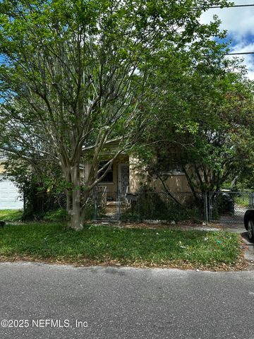1753 W 12TH Street, Jacksonville, FL 32209