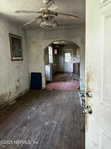 1753 W 12TH Street, Jacksonville, FL 32209