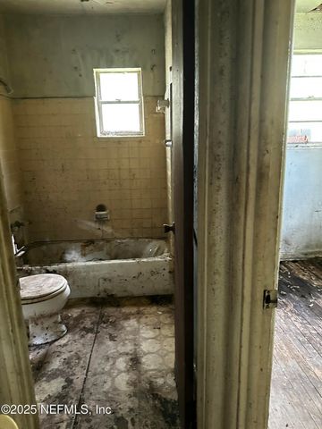 1753 W 12TH Street, Jacksonville, FL 32209