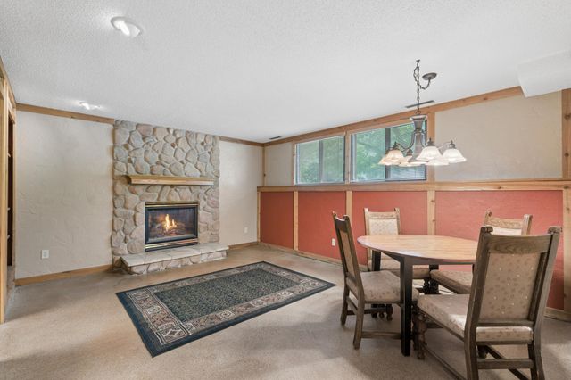 503 Laredo Lane, Chanhassen, MN 55317