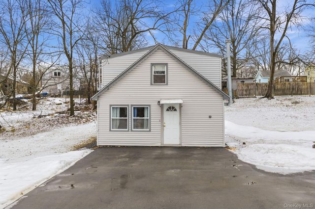 331 Highland Ave Extension, Middletown, NY 10940