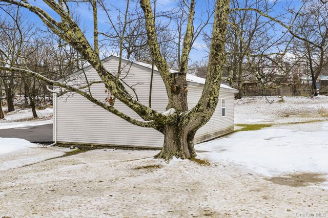 331 Highland Ave Extension, Middletown, NY 10940