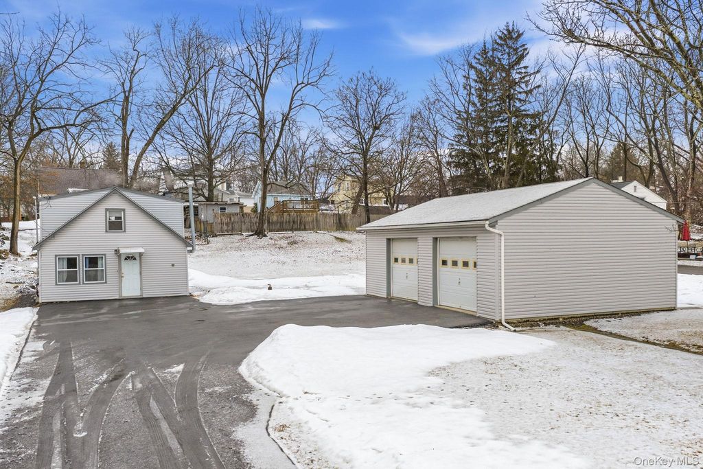 331 Highland Ave Extension, Middletown, NY 10940