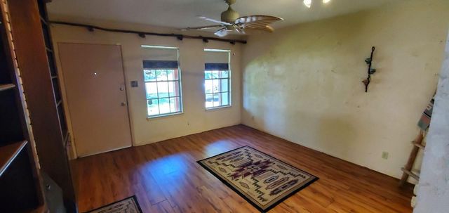 1806 Cherry Orchard DR, Austin, TX 78745