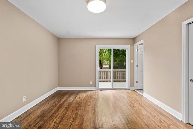 122 OXFORD PL, Mount Laurel, NJ 08054