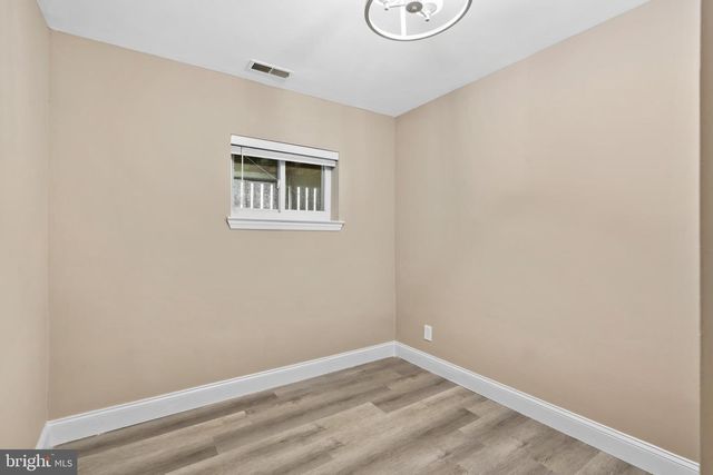 122 OXFORD PL, Mount Laurel, NJ 08054