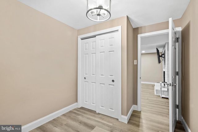 122 OXFORD PL, Mount Laurel, NJ 08054