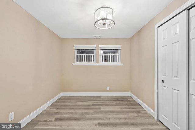 122 OXFORD PL, Mount Laurel, NJ 08054