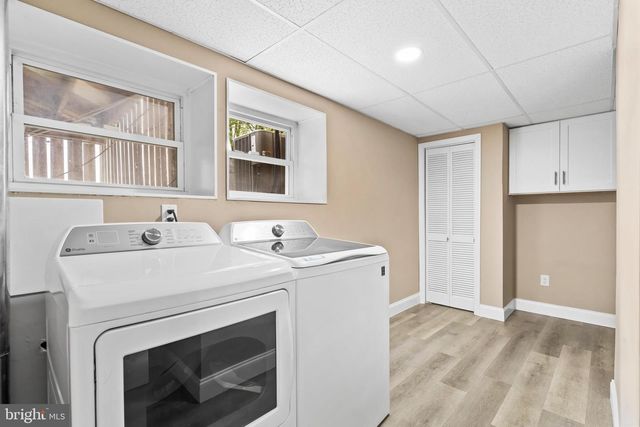 122 OXFORD PL, Mount Laurel, NJ 08054