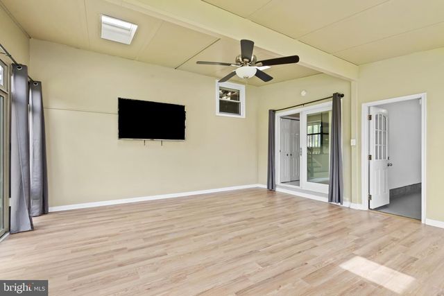 122 OXFORD PL, Mount Laurel, NJ 08054