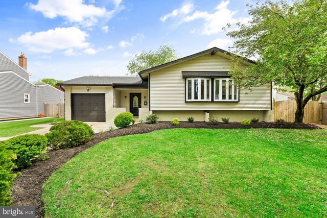 122 OXFORD PL, Mount Laurel, NJ 08054