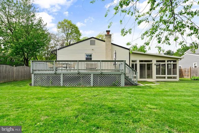 122 OXFORD PL, Mount Laurel, NJ 08054