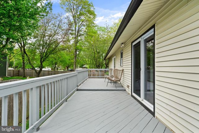 122 OXFORD PL, Mount Laurel, NJ 08054