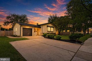 122 OXFORD PL, Mount Laurel, NJ 08054