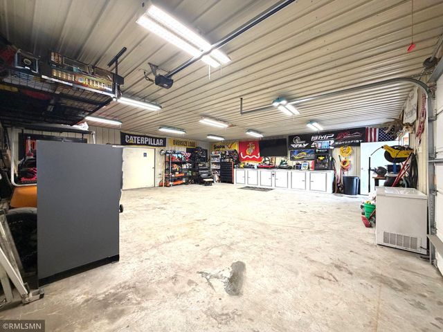 9950 Credit River Boulevard, Prior Lake, MN 55372