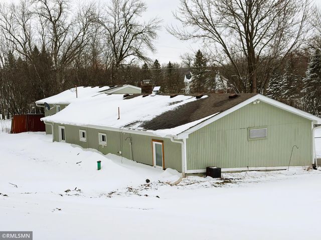 9950 Credit River Boulevard, Prior Lake, MN 55372