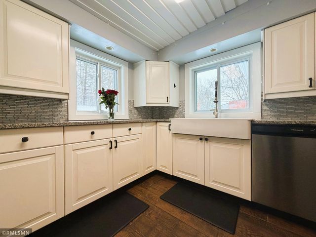 9950 Credit River Boulevard, Prior Lake, MN 55372