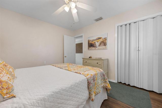 850 S BROADWAY, Englewood, FL 34223