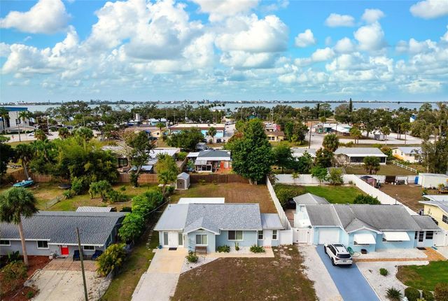 850 S BROADWAY, Englewood, FL 34223