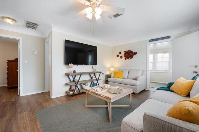 850 S BROADWAY, Englewood, FL 34223