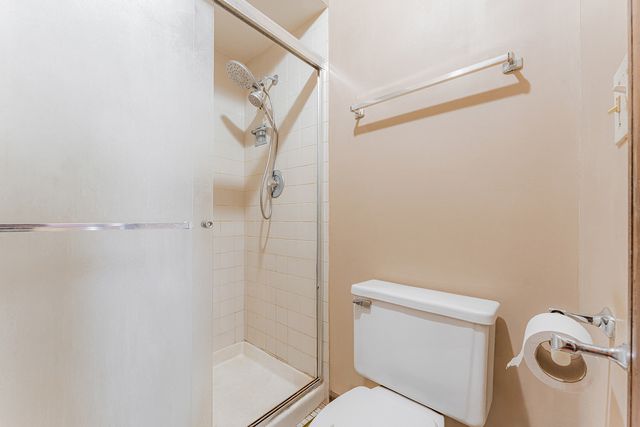 9724 W Creek Road B2, Palos Park, IL 60464