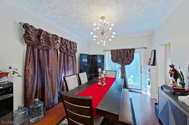 229 E 1St St, Clifton City, NJ 07011
