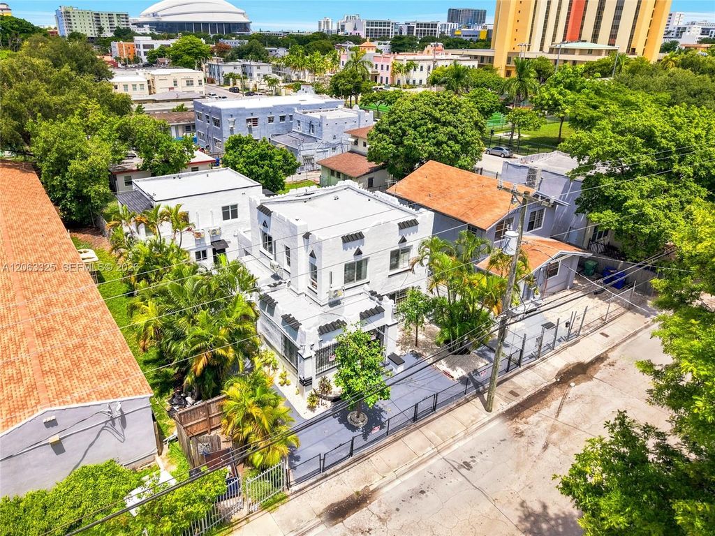 128 NW 9th Avenue 2, Miami, FL 33128