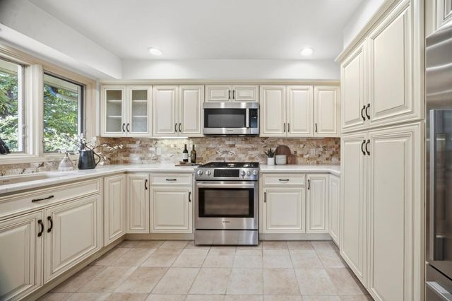 148 Del Mesa Carmel, Carmel, CA 93923