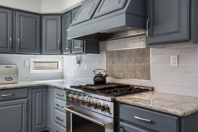 8804 Fremont Ellis Court NE, Albuquerque, NM 87122