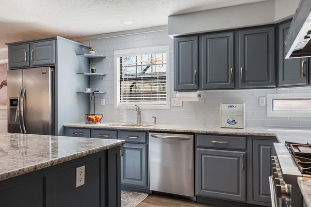 8804 Fremont Ellis Court NE, Albuquerque, NM 87122