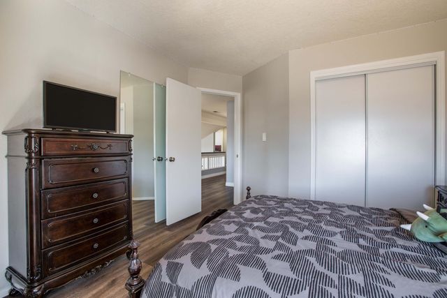 8804 Fremont Ellis Court NE, Albuquerque, NM 87122