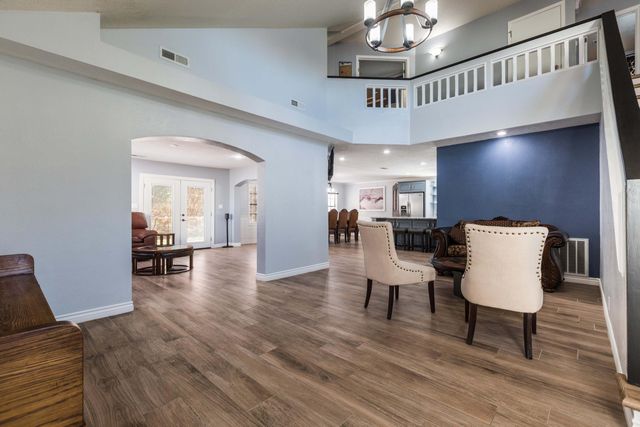 8804 Fremont Ellis Court NE, Albuquerque, NM 87122