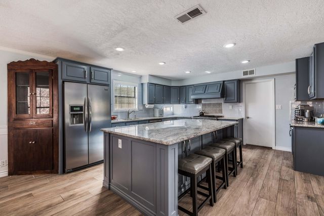 8804 Fremont Ellis Court NE, Albuquerque, NM 87122