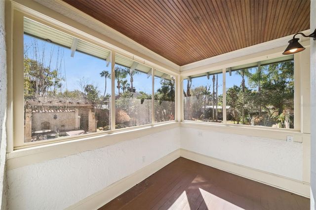 216 W MICHIGAN AVENUE, Deland, FL 32720